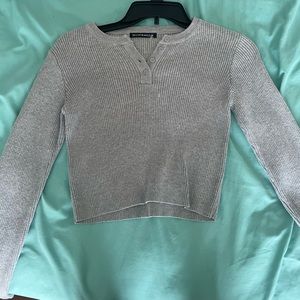 Women brandy melville crop top